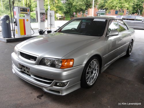2000' Toyota Chaser