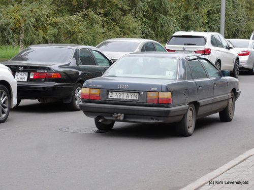 Audi 100 2,3