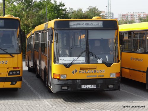 Ikarus 435