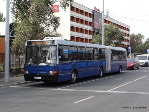 Ikarus 435