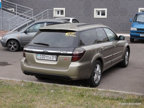 Subaru Outback 3,0 RS