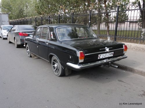GAZ Volga 24
