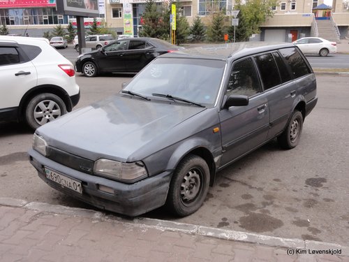 Mazda 323