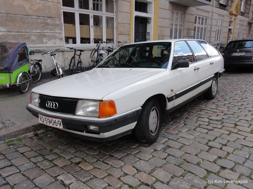1985' Audi 100 Avant