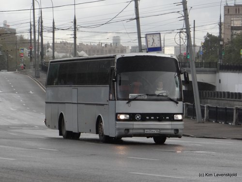 Setra S215