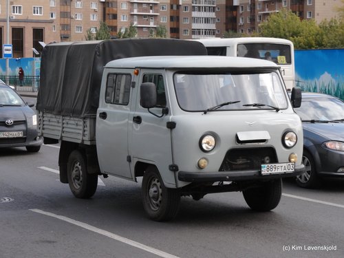 UAZ 452