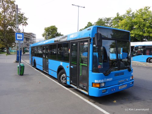 Ikarus 412