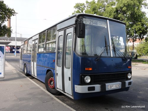 Ikarus 260