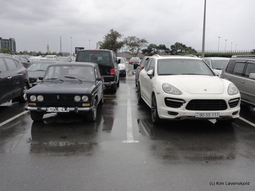Lada VS. Porsche