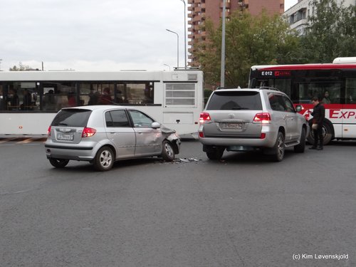 Hyundai Getz killed by a Land Cruiser