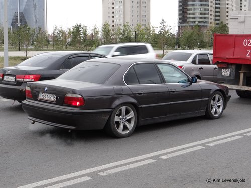 BMW E38 - 7-series