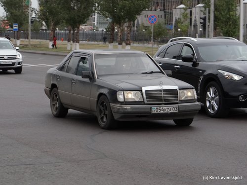 Mercedes W124