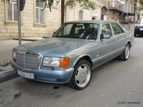 Mercedes W126