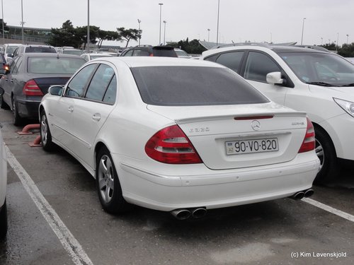 Mercedes E320 AMG