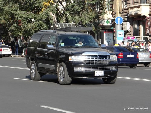 Lincoln Navigator