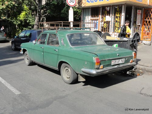 GAZ Volga 24