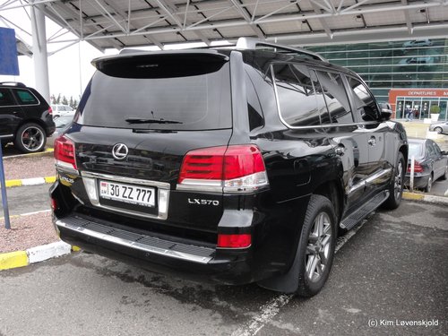 Lexus LX570