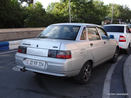 Lada 110