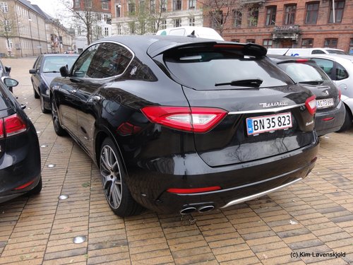 2017' Maserati Levante S
