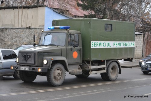 GAZ 3307