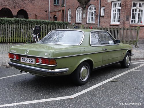 1980' Mercedes 230CE