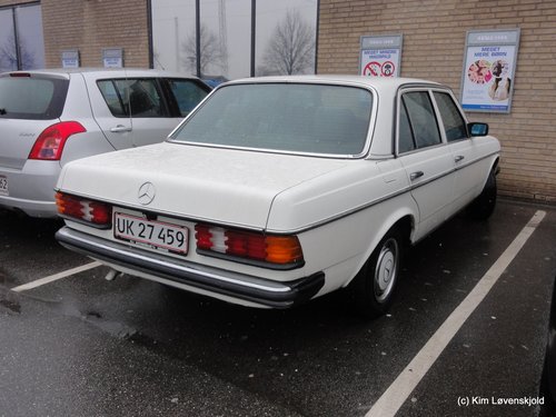 1983' Mercedes 230E