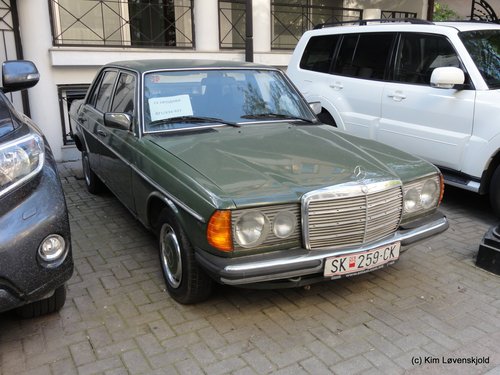 Mercedes W123