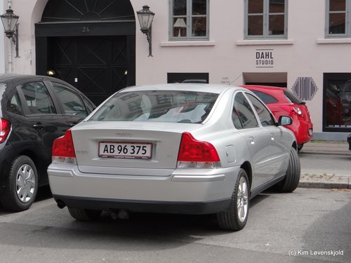 2006' Volvo S60 2,4