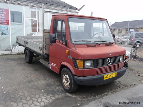 1984' Mercedes 309D