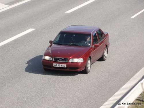 2000' Volvo S70 2,4