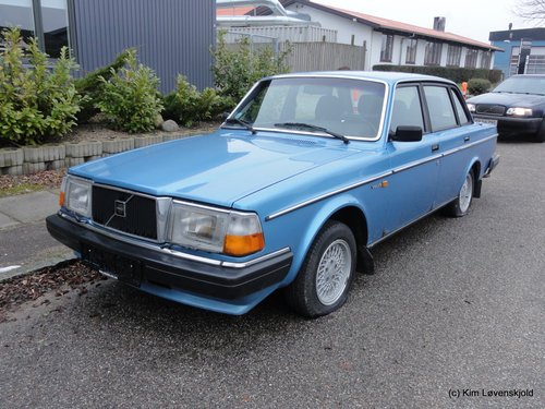 1985' Volvo 240 GL