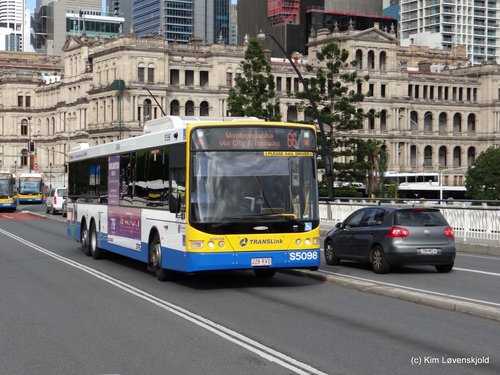 2011' Volvo B12BLE Volgren CR228L