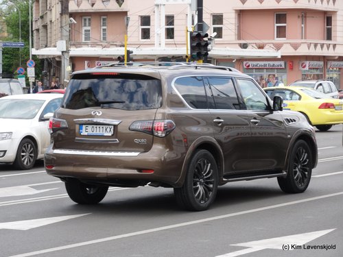 Infiniti QX80