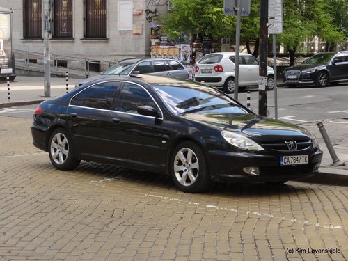 Peugeot 607