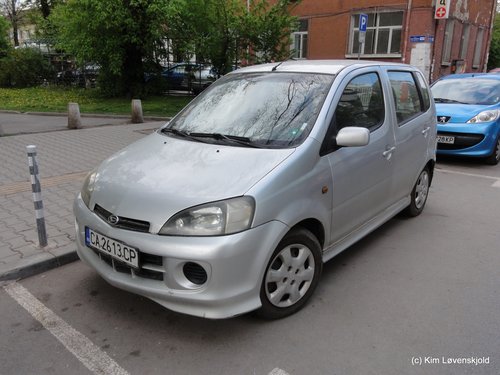 Daihatsu YRV 4WD