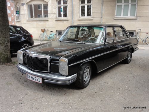 1974' Mercedes 240D