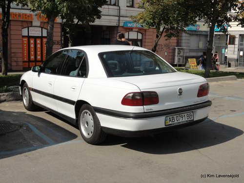 Opel Omega 2,0 16V