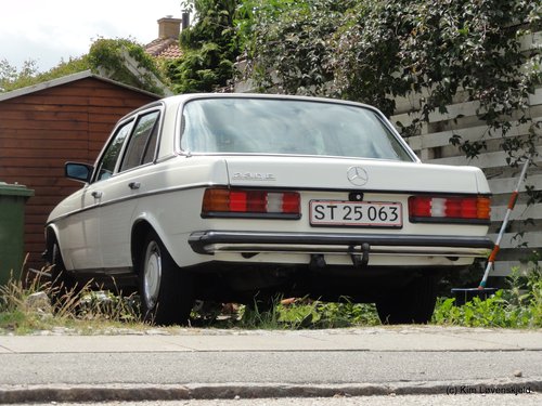 1982' Mercedes 230E