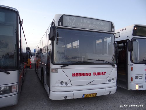 2000' Volvo B10M-60 Vest V25