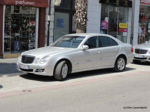 Mercedes W210