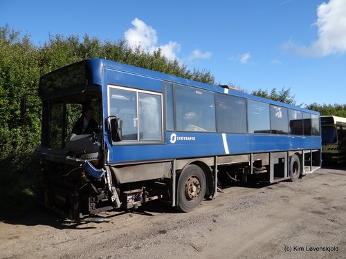 Volvo B10M-60 Vest