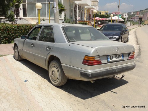 Mercedes W124