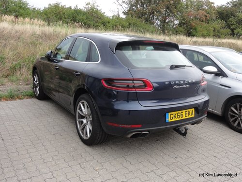 2016' Porsche Macan Turbo