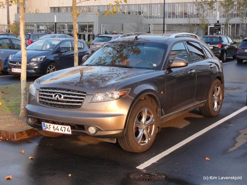 2004' Infiniti FX
