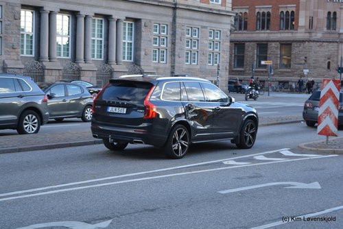 2017' Volvo XC90 D5 AWD