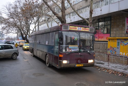 Mercedes O407
