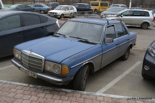Mercedes W123