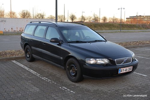 2002' Volvo V70 2,4 Aut.