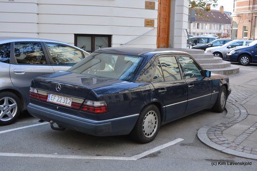 1991' Mercedes 230E - W124