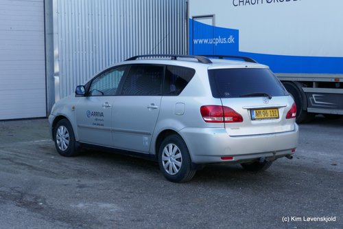 2001' Toyota Avensis Verso 2,0 Sportsvan